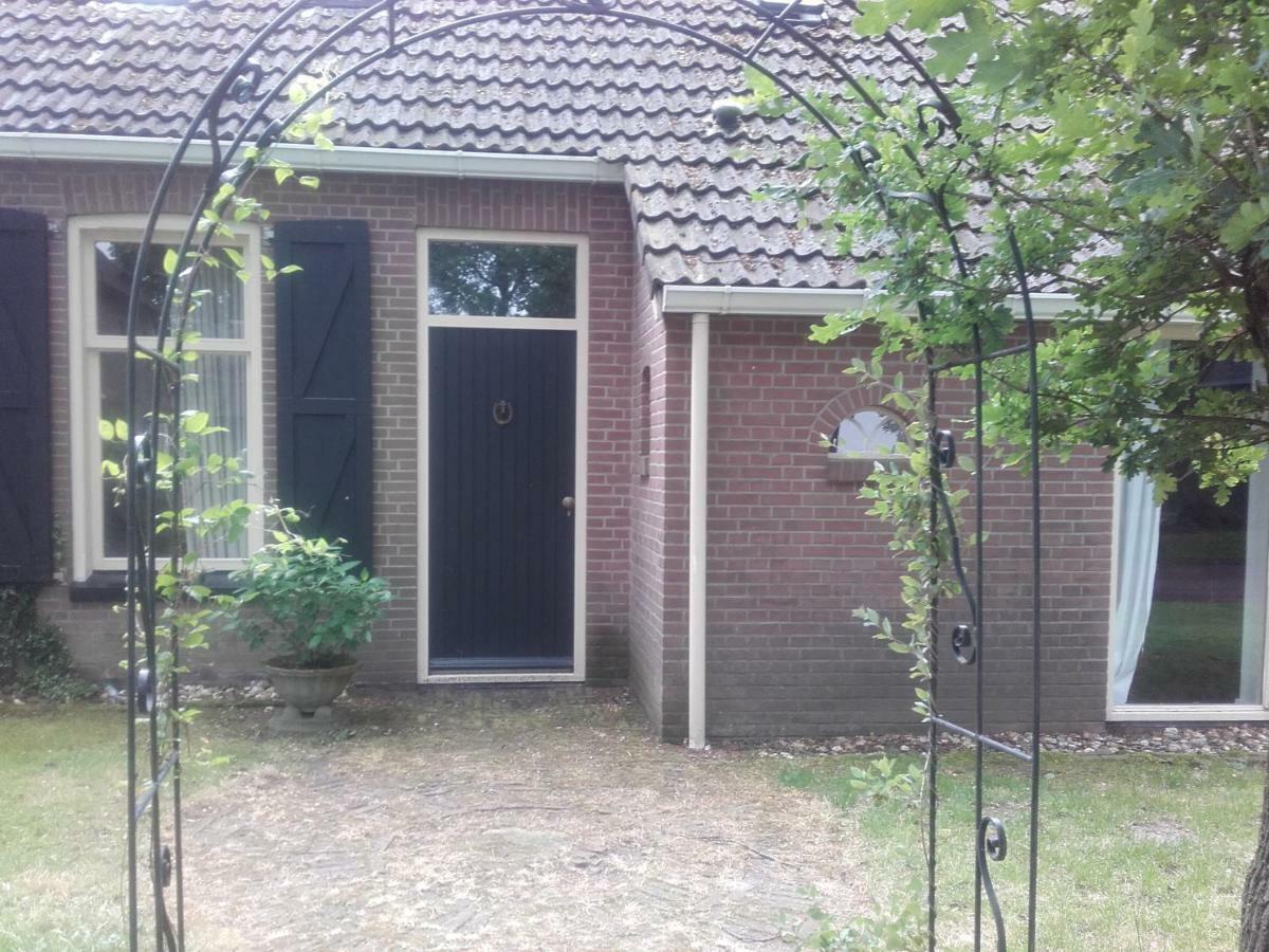 De Oude Smederij Bed & Breakfast Noord-Sleen Dış mekan fotoğraf